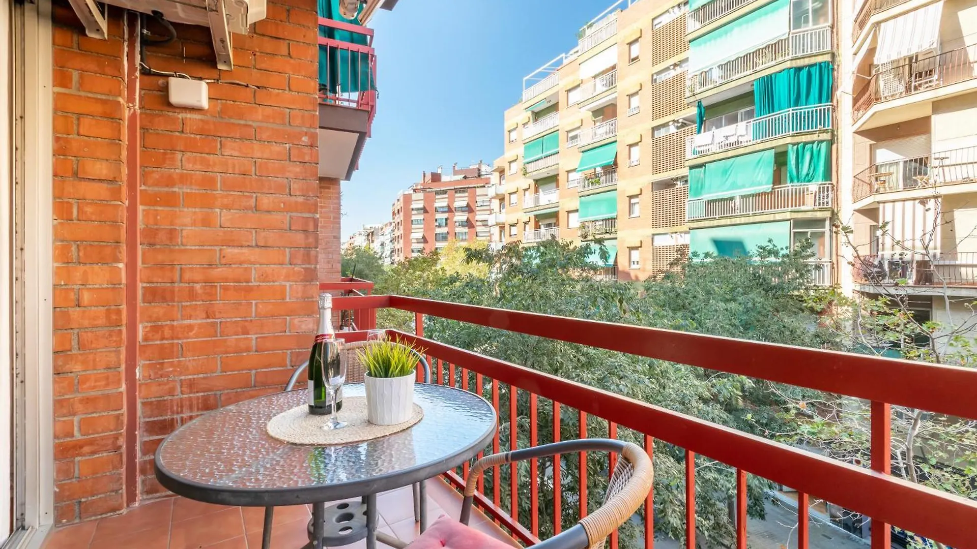 Confort Barcelona Rentals 0*,